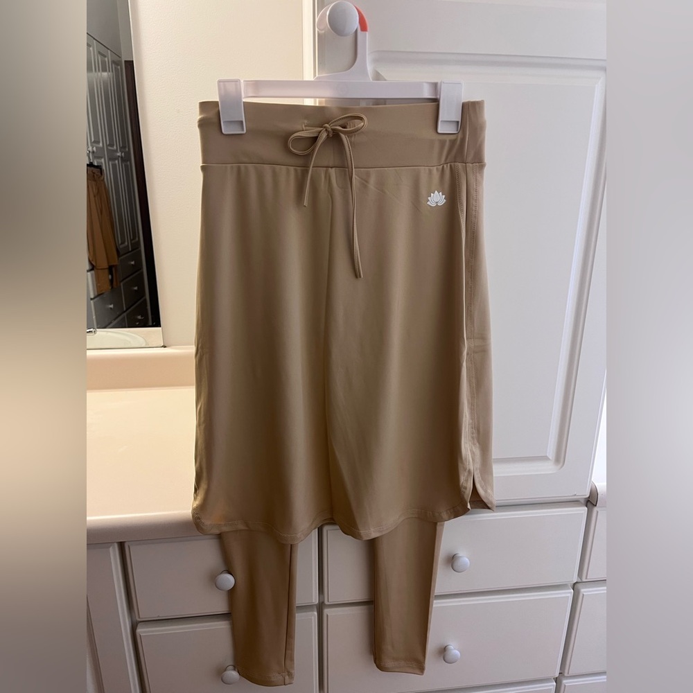 Women's Snoga Skirted Leggings in Tan with Drawstring Waist